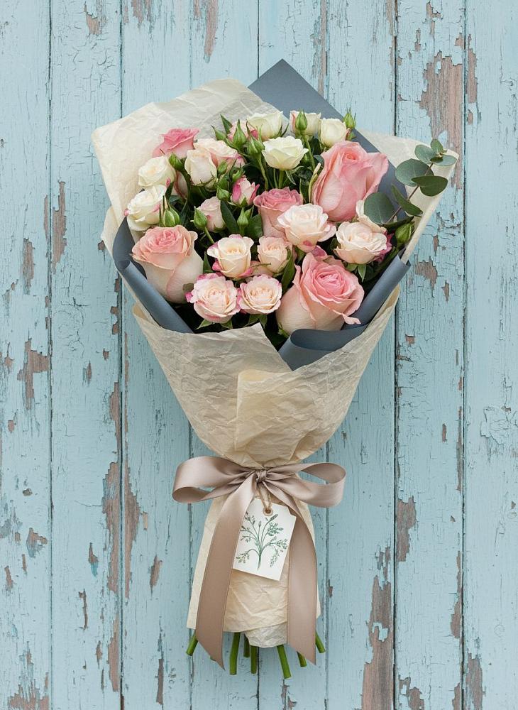 Букет цветов из: Розы в Вельске