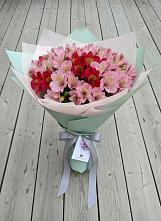Букет цветов из:  Альстромерии в Вельске