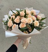 Букет Кремовые розы Латте в Вельске