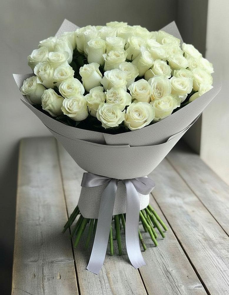 Букет 35 Белых роз в Вельске