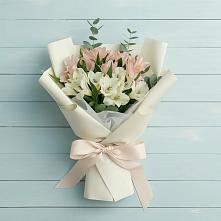 Букет цветов из:  Альстромерии в Вельске