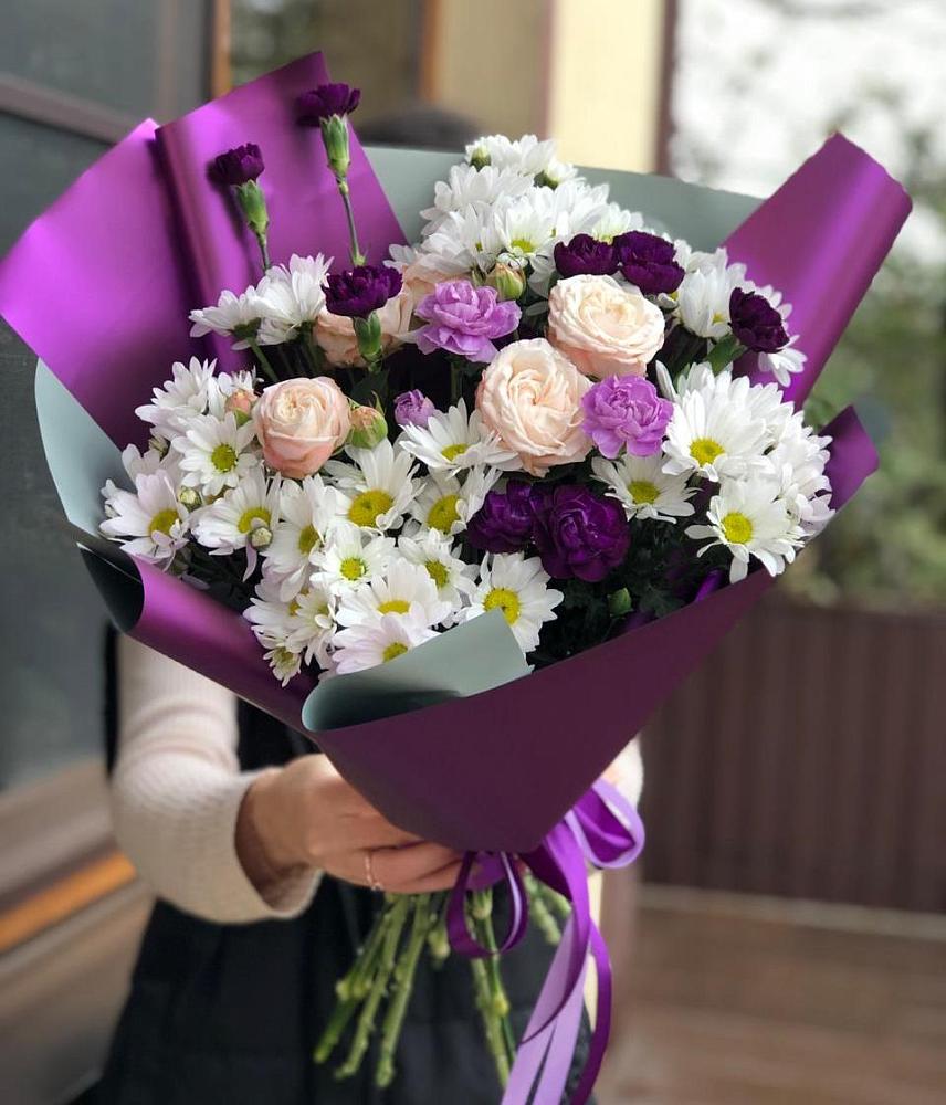 Букет цветов из: Хризантемы, Гвоздики и Розы в Вельске