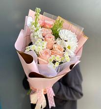 Букет цветов из:  Хризантемы и Розы в Вельске