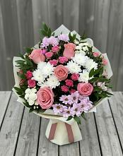 Букет цветов из:  Альстромерии, Гвоздики, Розы и Хризантемы в Вельске