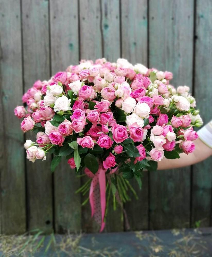 Букет Розовые кустовые розы Натали и Лав Лидия в Вельске