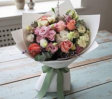 Букет цветов из:  Розы, Лизиантусы и Гвоздики в Вельске