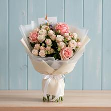 Букет цветов из:  Розы в Вельске
